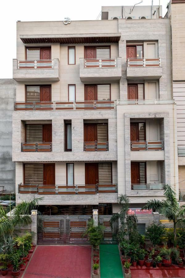 Sm Palace New Delhi Exterior photo